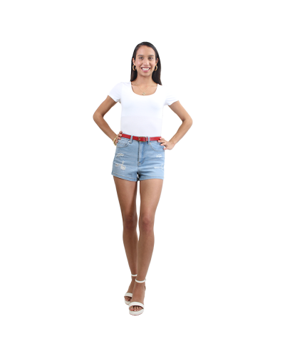 The women's junior model wears the white 