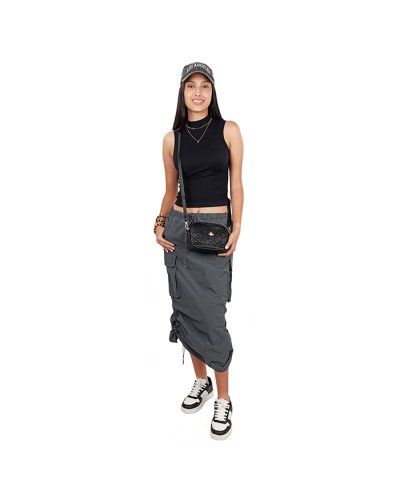 The female junior model wears the Hop on the parachute trend with a unique twist. Instead of pants, go for our grey "Love Tree" Parachute Skirt with minimalist complimentary colors such as our black "No Comment" Sleeveless Basic Tank Top and the black and