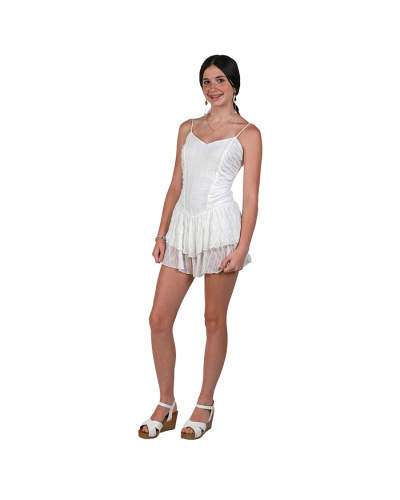 The women's junior model wears the white 