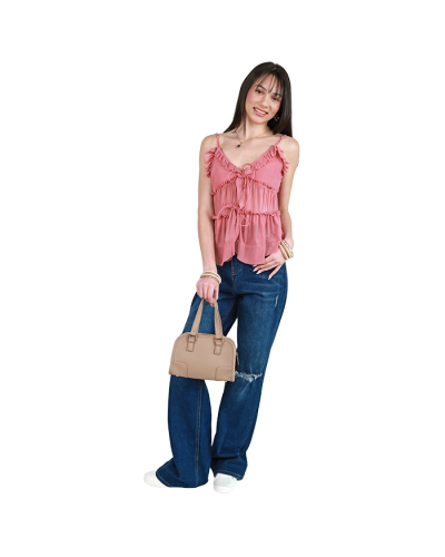 The women's junior model wears the mauve 
