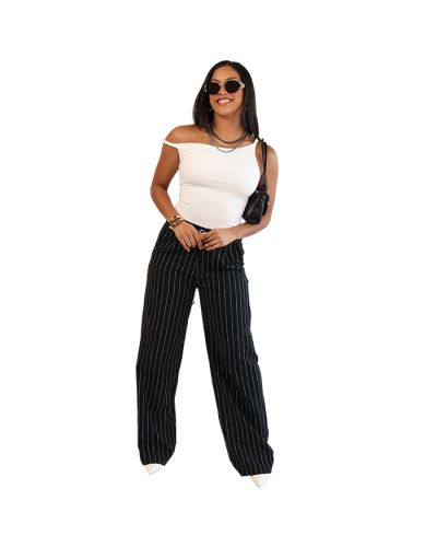 The women's contemporary misses model wears the white 