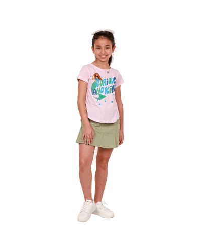 The girl model wears the pink "Freeze" Mermaid Short Sleeve Hi-Lo Tee, sage-colored "Squeeze" 1-Button Skirt and the "Top" White Pleather Lace-up Sneakers.