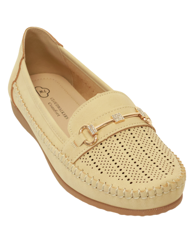 Three Quarter view of Bliss Cutout Design Loafer with Stitching 