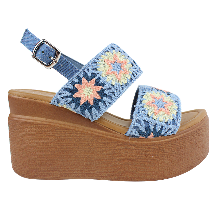 Forever 3 1 2 Woven Floral Crochet Strappy Platform Sandals