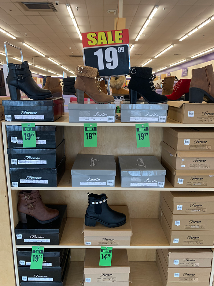 Red Hot Sale Ladies Shoes at Melrose San Antonio Texas Walzem Store