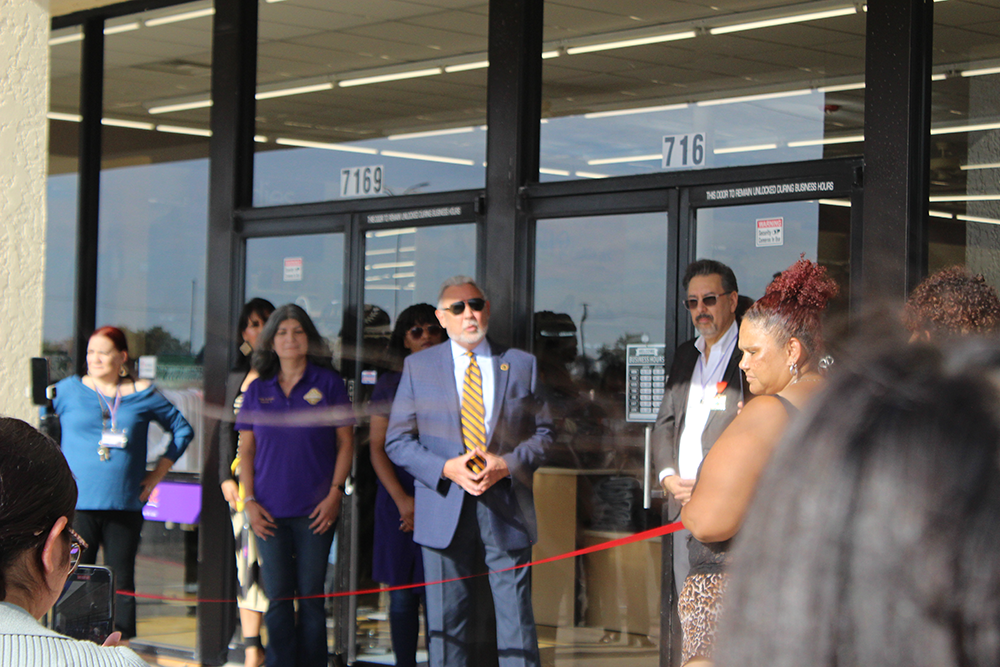 My Melrose Store 41 San Antonio, Texas ribbon cutting.