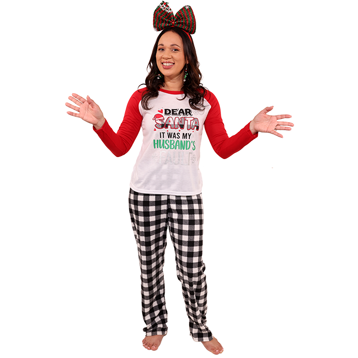 The "Allura" Dear Santa Mom Christmas Pajamas are beautifully designed as part of an extensive collection of coordinating family pajamas. This charming set features festive holiday themes, perfect for family gatherings, cozy nights at home, or holiday photo opportunities. Each piece in the collection is designed with care and attention to detail, ensuring that families can celebrate the season together in style and comfort.