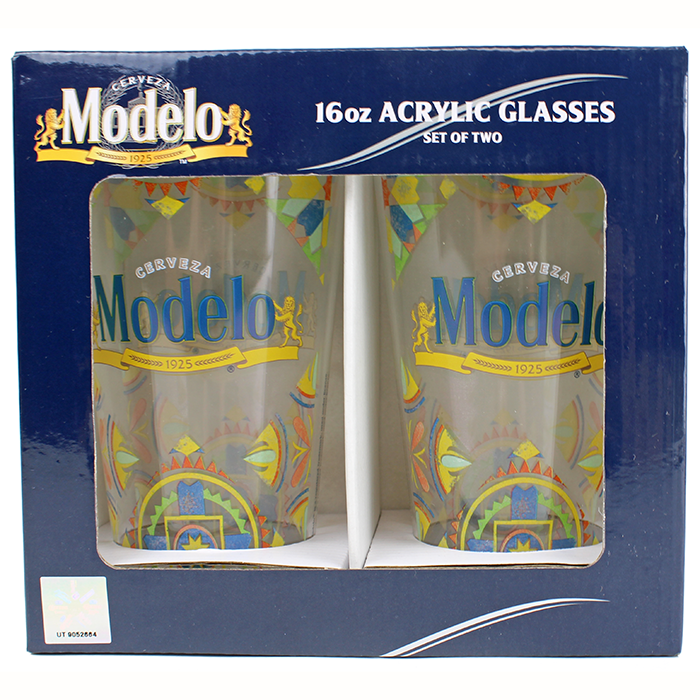 Create wonderful memories with the "WCW" Modelo 16oz Acrylic Glasses during your leisure time.